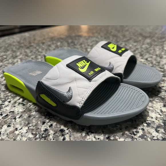 Nike Air Max 90 Slides Sandals Grey Volt Green size 6 boys and 7-7.5 women’s. - Picture 4 of 6
